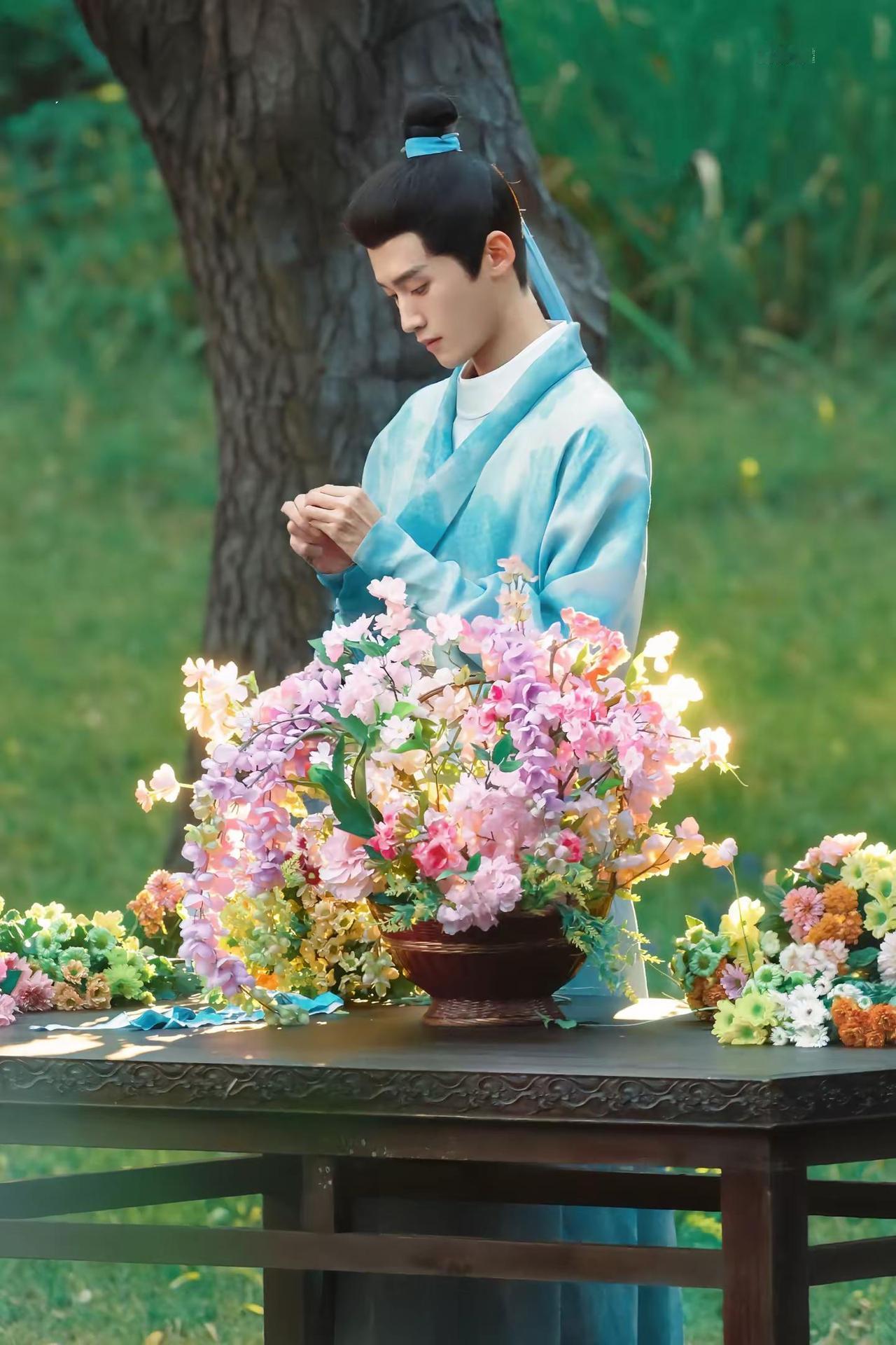 常羡人间琢玉郎💐 御廷谣 沈知书