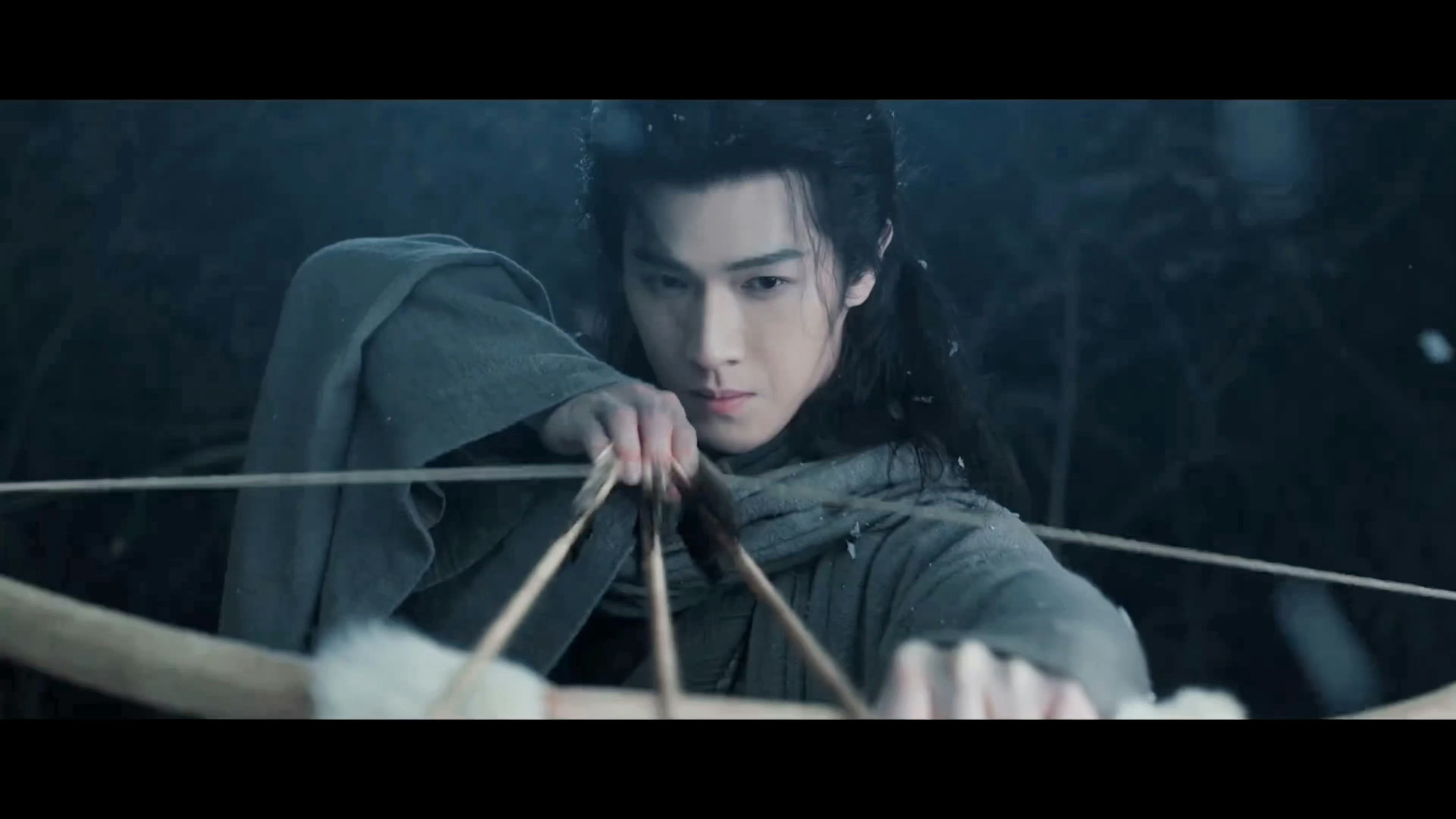 冰湖重生诸葛玥大事很妙！李昀锐把战损美学焊在身上了💥冰湖重生破碎感拉满，染血白