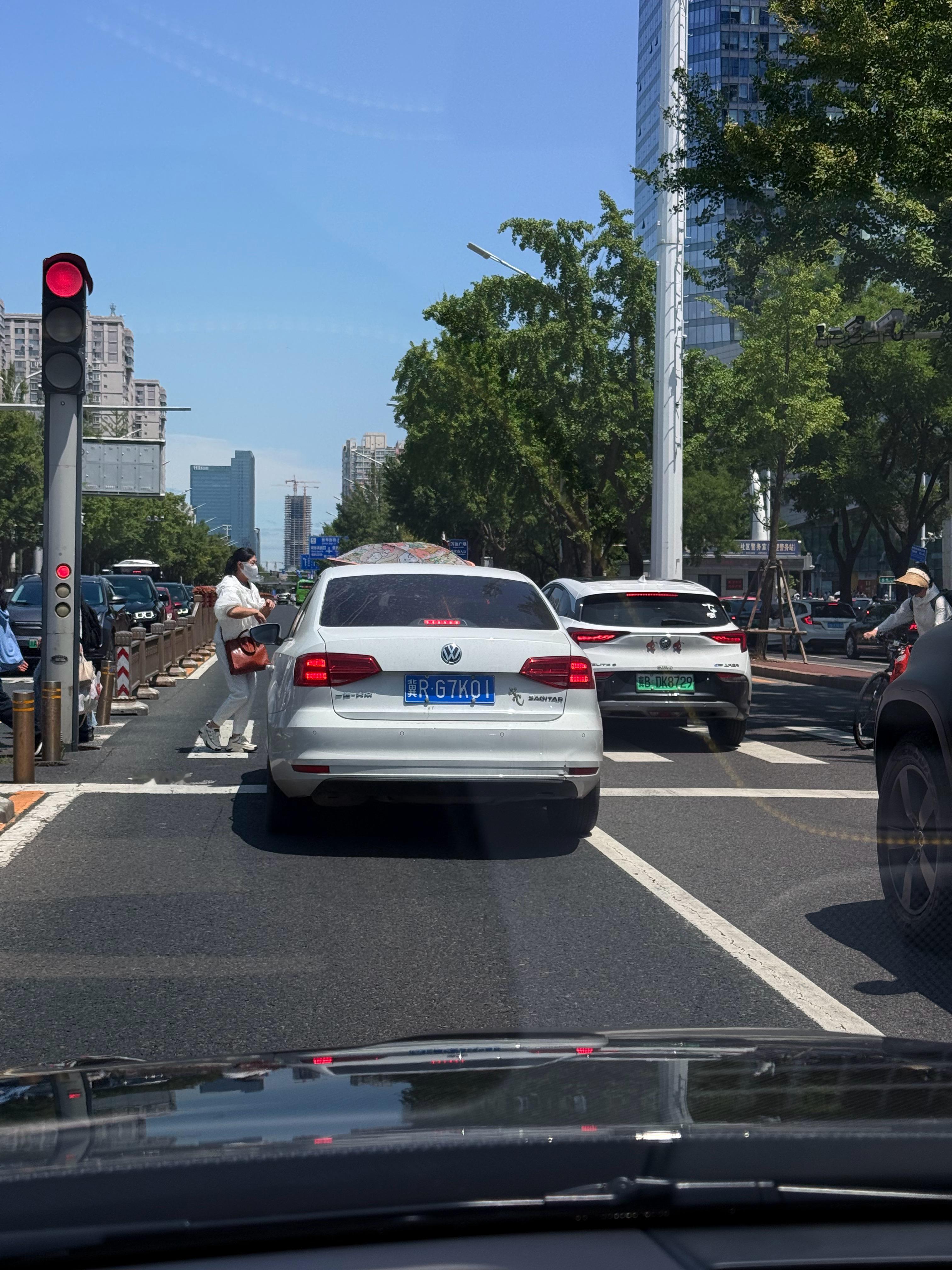 摄影作品：《咱就是这么豁逼急》。 ​​​