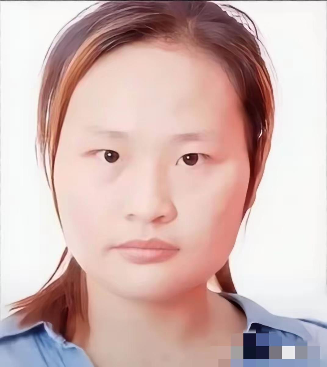 刚刷到安徽亳州的一桩荒唐事，人性的贪婪直刺眼球。俩穷光棍靠给人装土，硬把捡来的弃