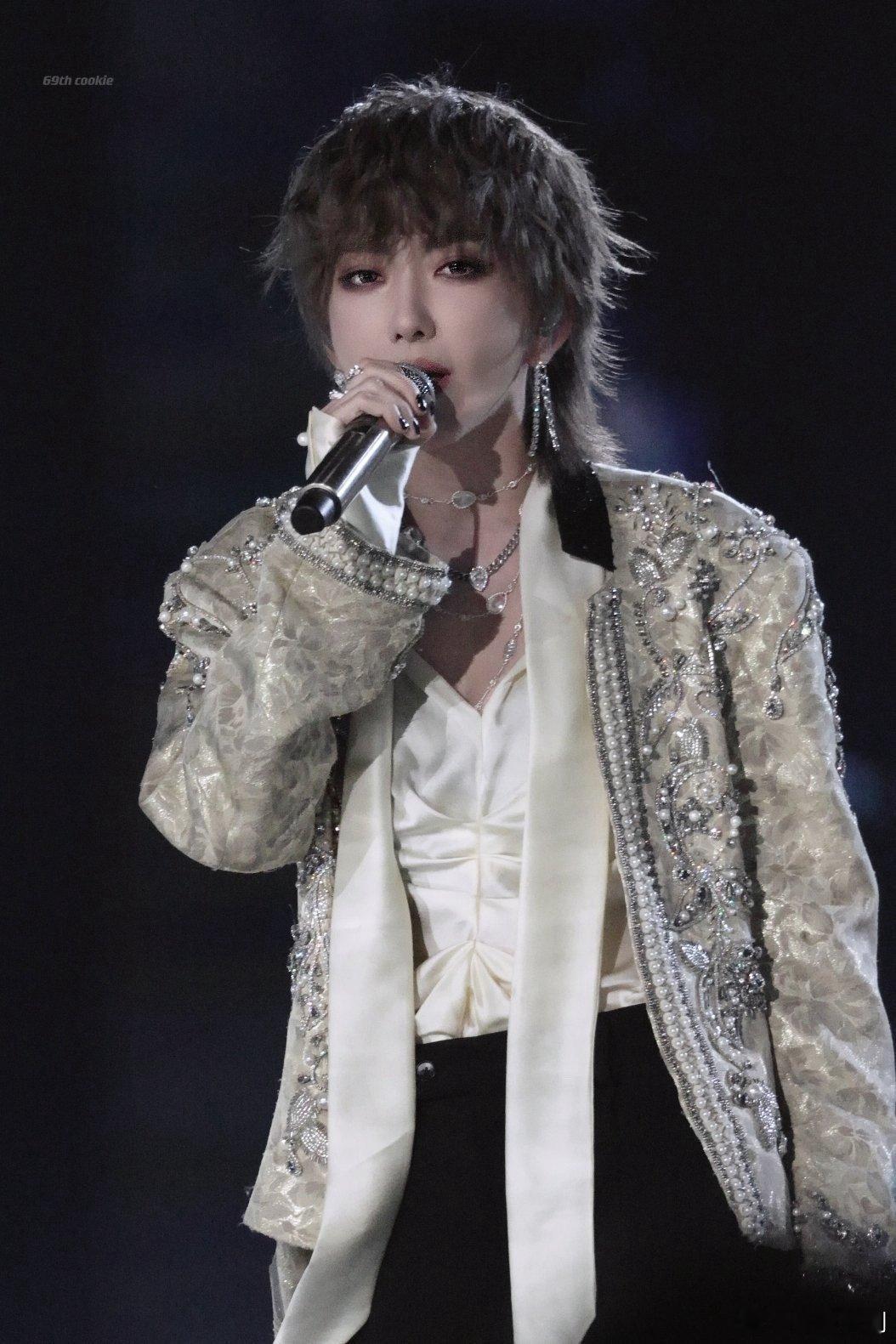 #芒果青春派对音乐节阵容官宣#果然长沙的夏天和音乐节永远都是最搭配的，在这个音乐