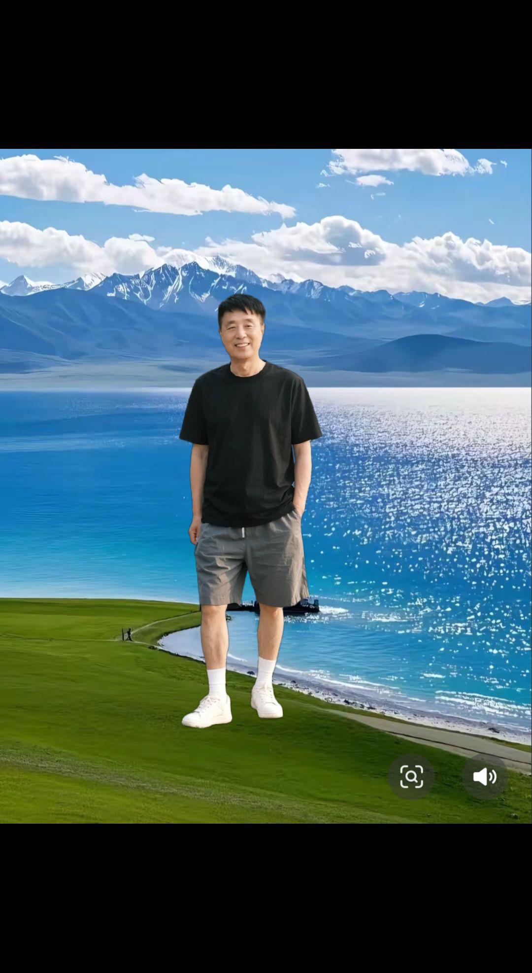 一首。草原上有一条蓝色的河，献给大家一一一