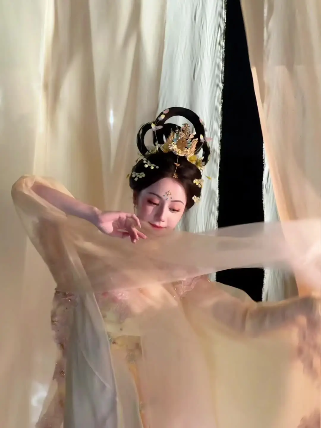 迪丽热巴嫦娥 迪丽热巴