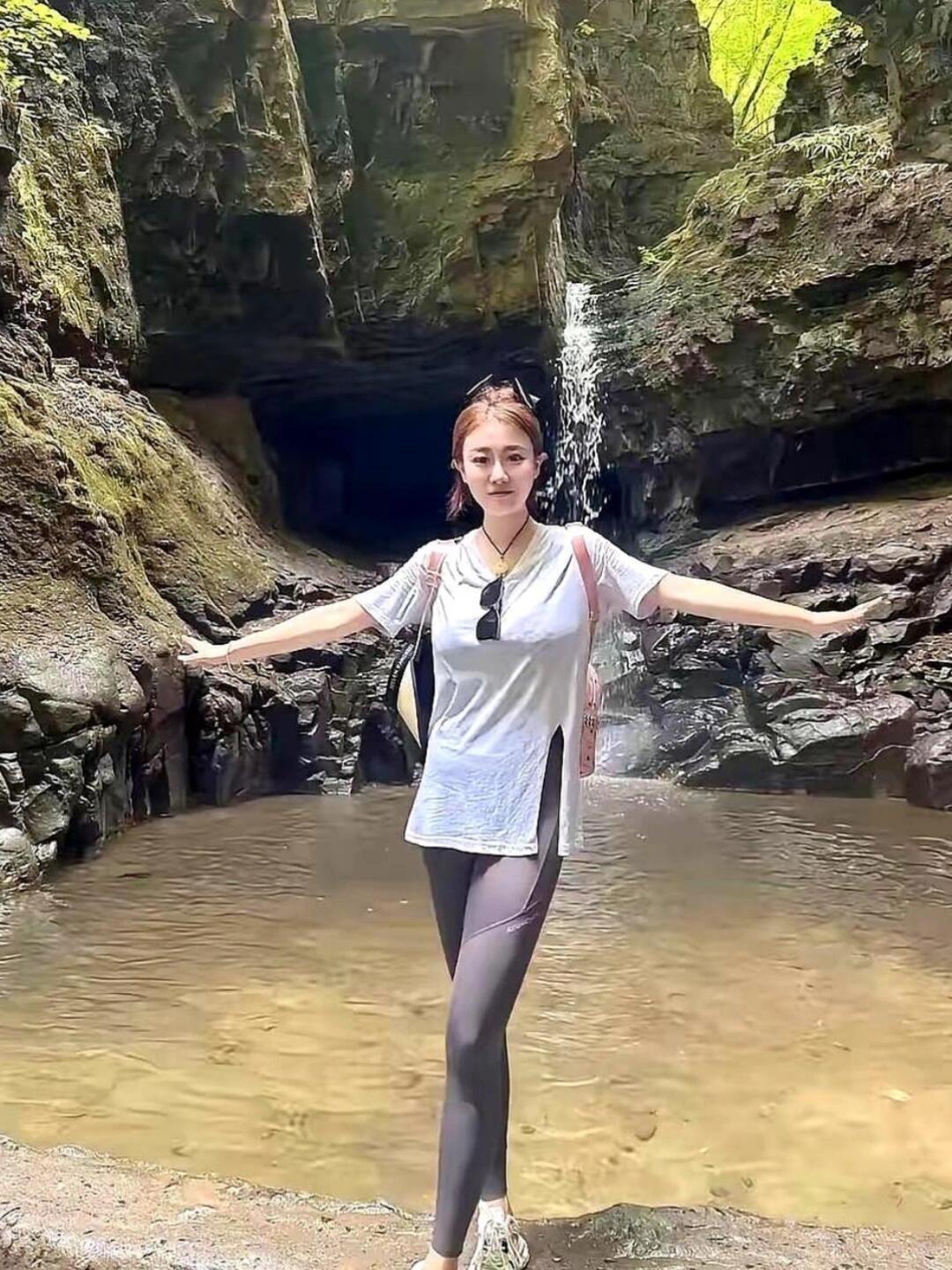 程梦圆事件引发的思考
 
22岁地理专业毕业生程梦圆，为完成专业实地考察，独自进