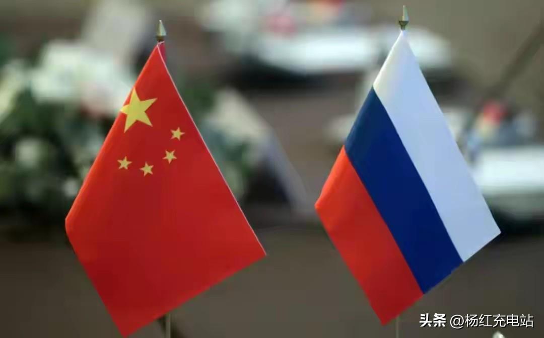 局势陡然升级！2天中俄接连亮剑，日本危险扩张已突破底线
 
短短5月27日至28