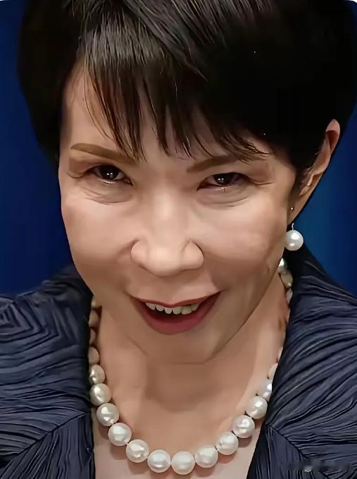 日本首相高市早苗发表涉台极端言论，公然暗示武力介入台海问题，这一违背国际法和国际