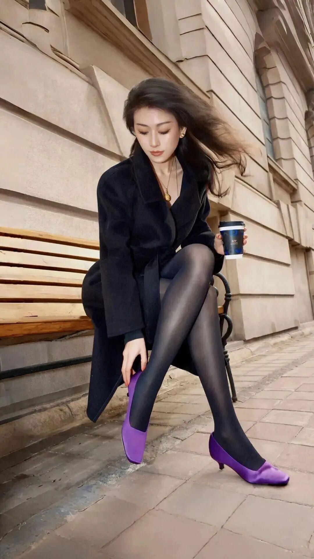 女人都喜欢穿高跟鞋吗[kiss]