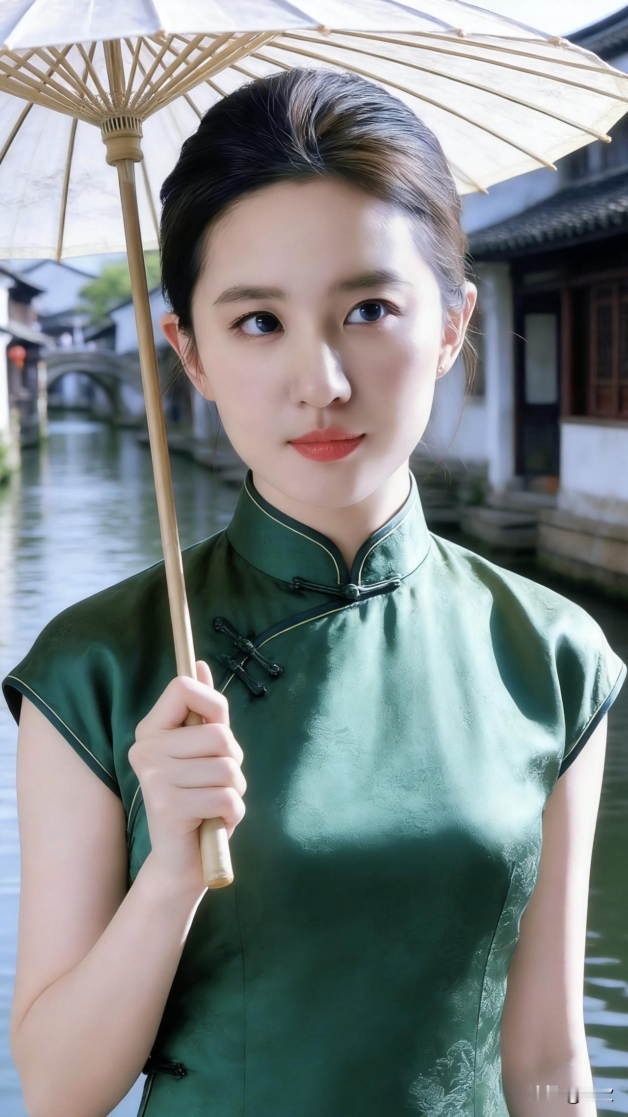 𣄃袍，别样的美裙旗袍美女