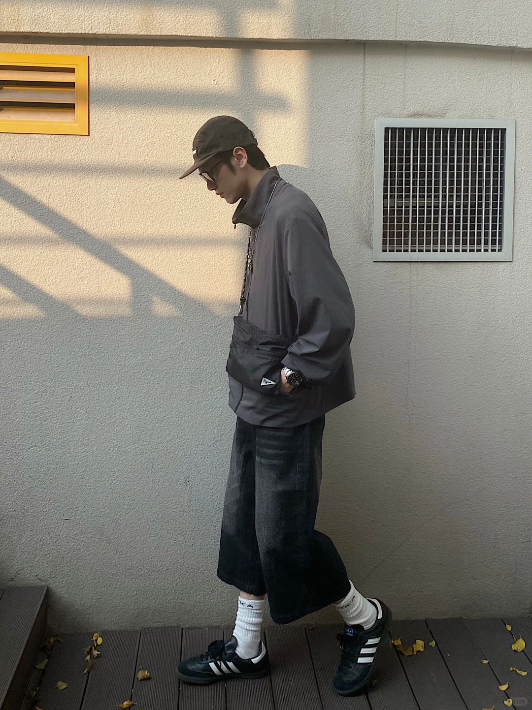 黑灰色入春男生ootd