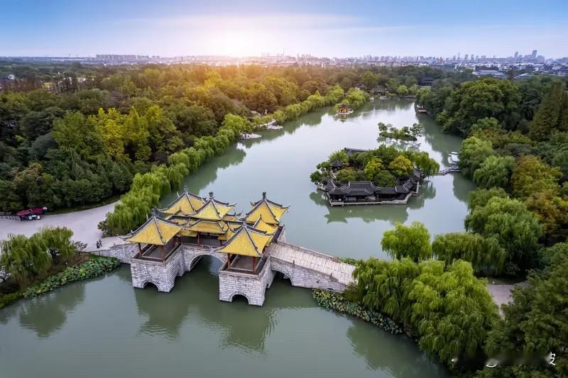 买房首付立减200万？扬州这波“抢人”太猛了，大专生也有份！

  扬州这次的人