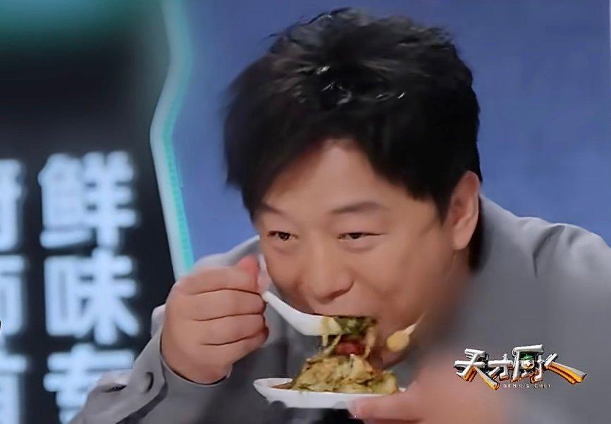 内娱首个御膳房式综艺这综艺看的人都饿了，真是御膳房式综艺 