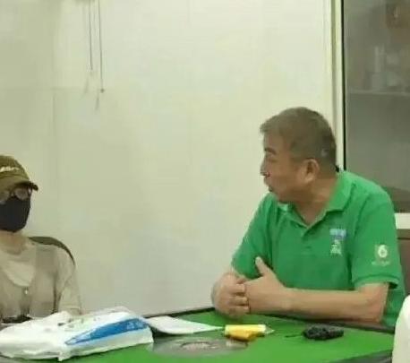 浙江嘉兴，男子花着老婆娘家的钱，天天在外找女人，美其名曰生活压力大需要宣泄。老婆