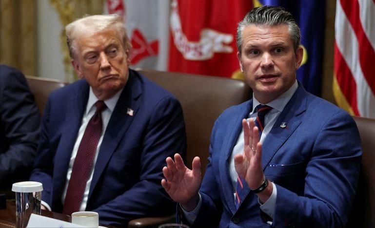 白宫连夜开会

当地时间3月6日，特朗普在白宫会见了多家美国最大的军工企业高管，