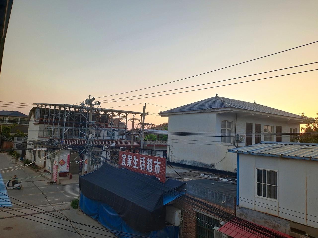 落日晚霞下的村庄真的很美 乡村生活记录 乡村日常随拍