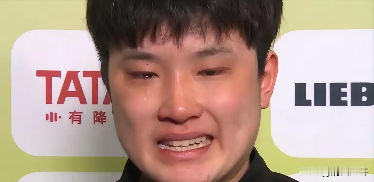 “凭什么让我滚出中国！”当张本智和在四川老家村口被乡亲们死死挡住时，他大概怎么也