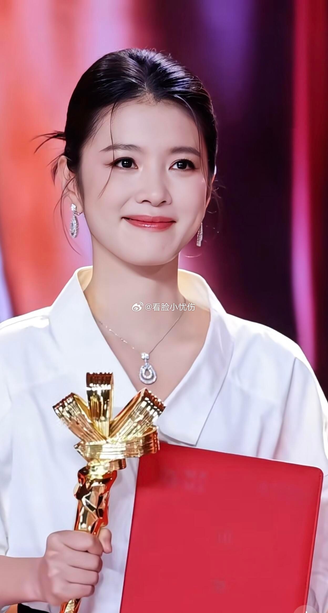 李云霄最受传媒关注女配角愿我们的小花旦未来有更广阔的舞台