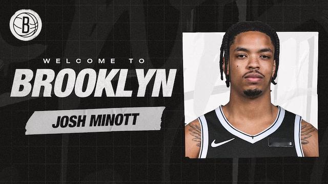 波士顿凯尔特人将约什·米诺特交易至布鲁克林篮网。这笔操作发生在当天早些时候凯尔特