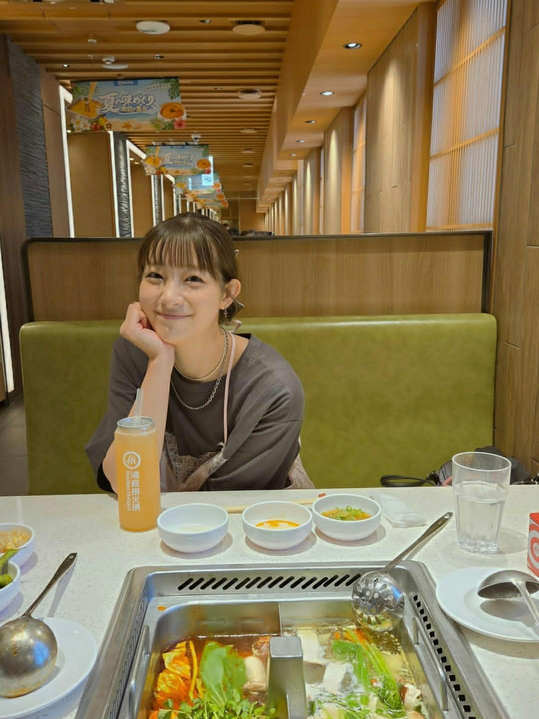日娱新闻足立梨花 足立梨花ins。 