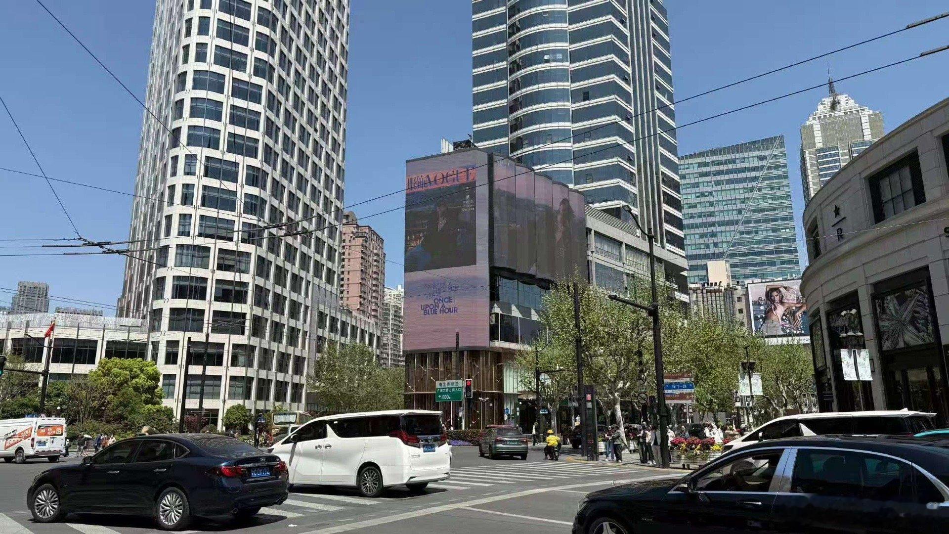 王一博vogue地广王一博vogue大屏王一博vogue大屏，好爽。[心][心]