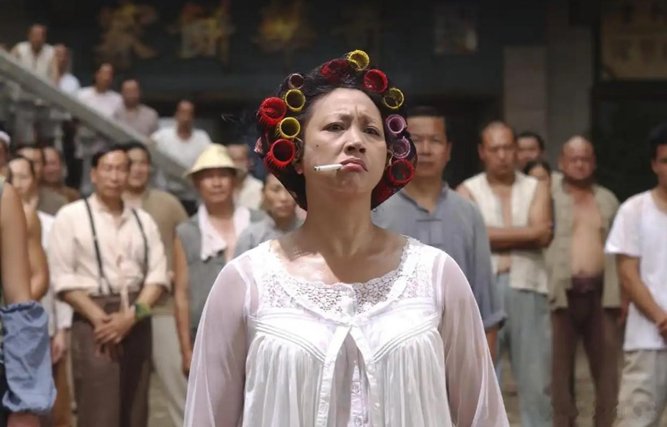 一代人有一代人的挂件虽然一代人有一代人的挂件，但我还是最喜欢广东包租婆的那件！ 