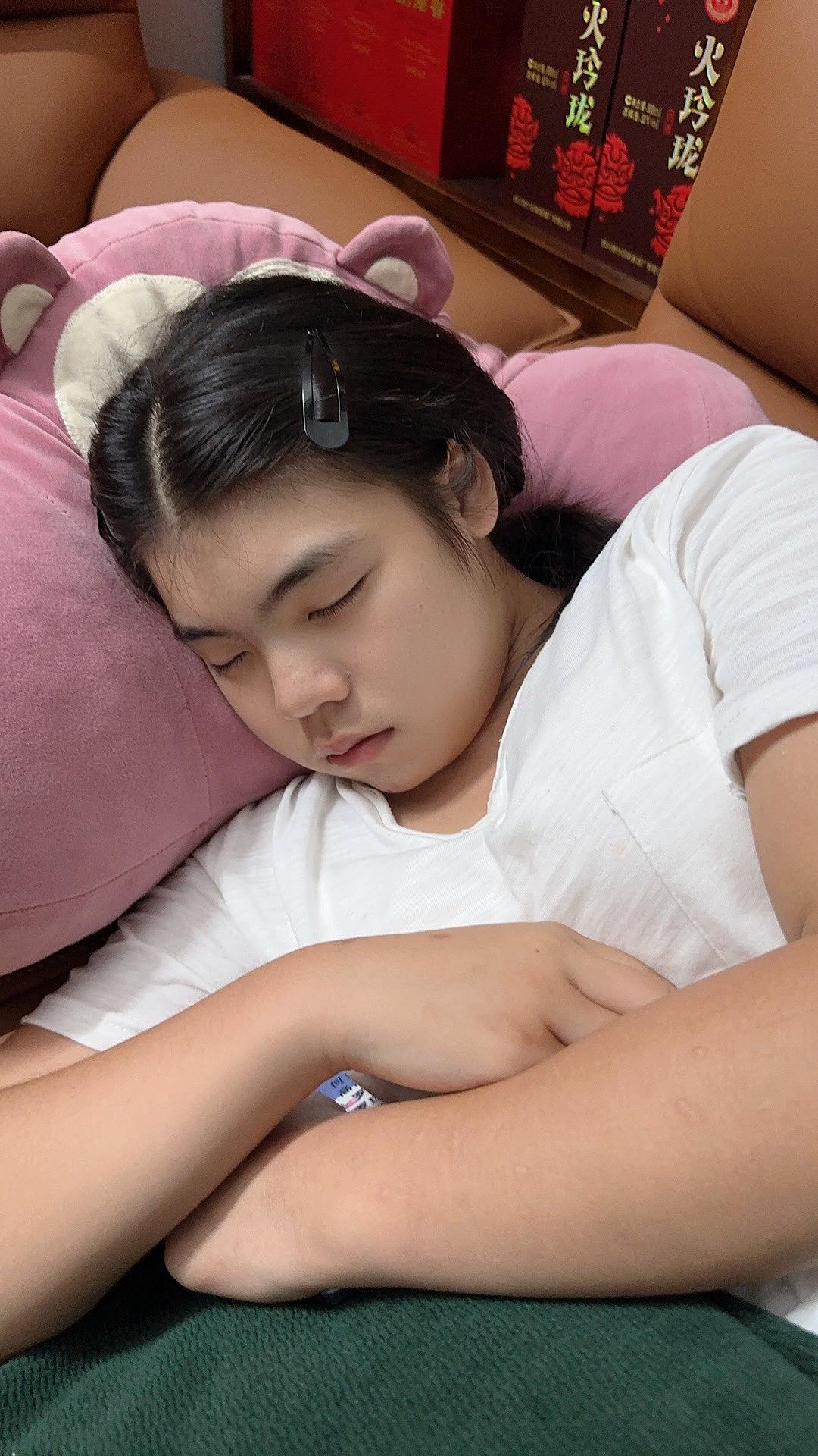 无忧无虑真好,想睡就睡不跟你说456！