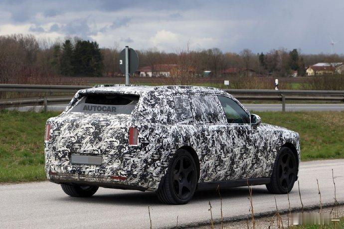 【劳斯莱斯首款纯电SUV官方信息公布】劳斯莱斯首款纯电SUV作为品牌第二款纯电车