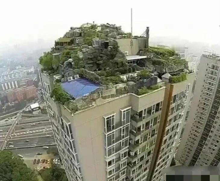 这种违建，想拆也没办法吧？