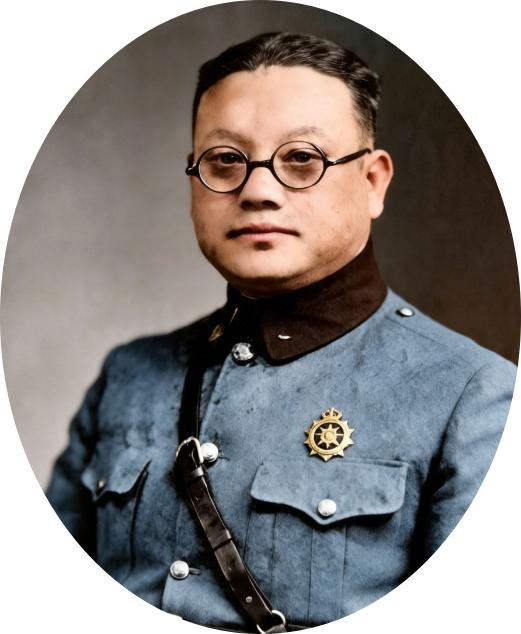 这张照片中的将领是滕久寿，“一二八” 淞沪抗战中牺牲的抗日英烈。他是贵州都江县人