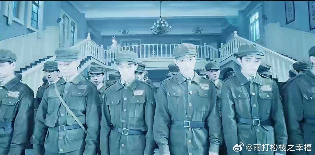 九门 鬼片不少网友戏称《九门》为鬼片，这部《老九门》正统续作本是民国盗墓悬疑剧，