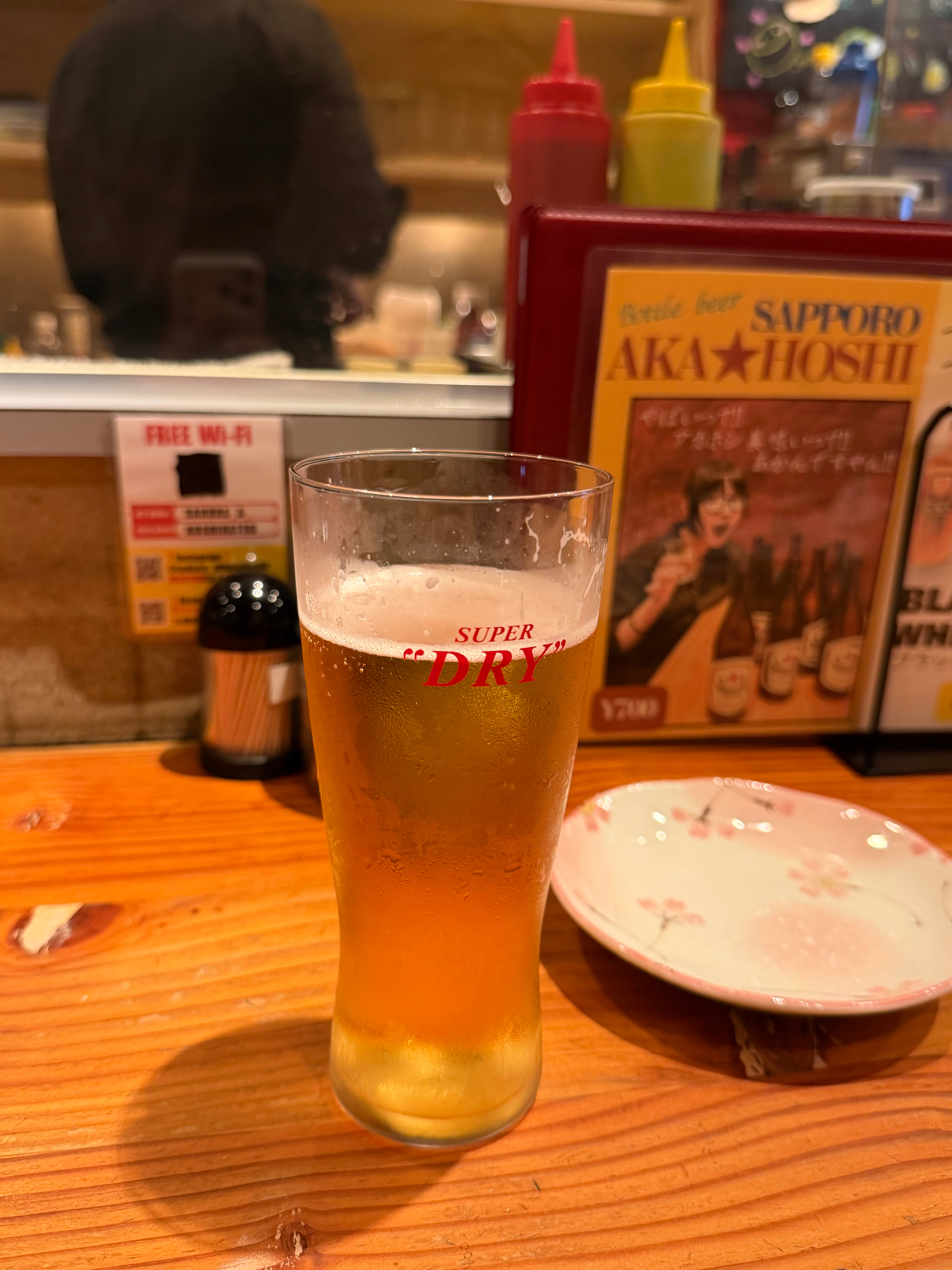 该说不说，小日子这个生啤是真不错。现在的汇率算下来，居然还挺便宜 日本·大阪