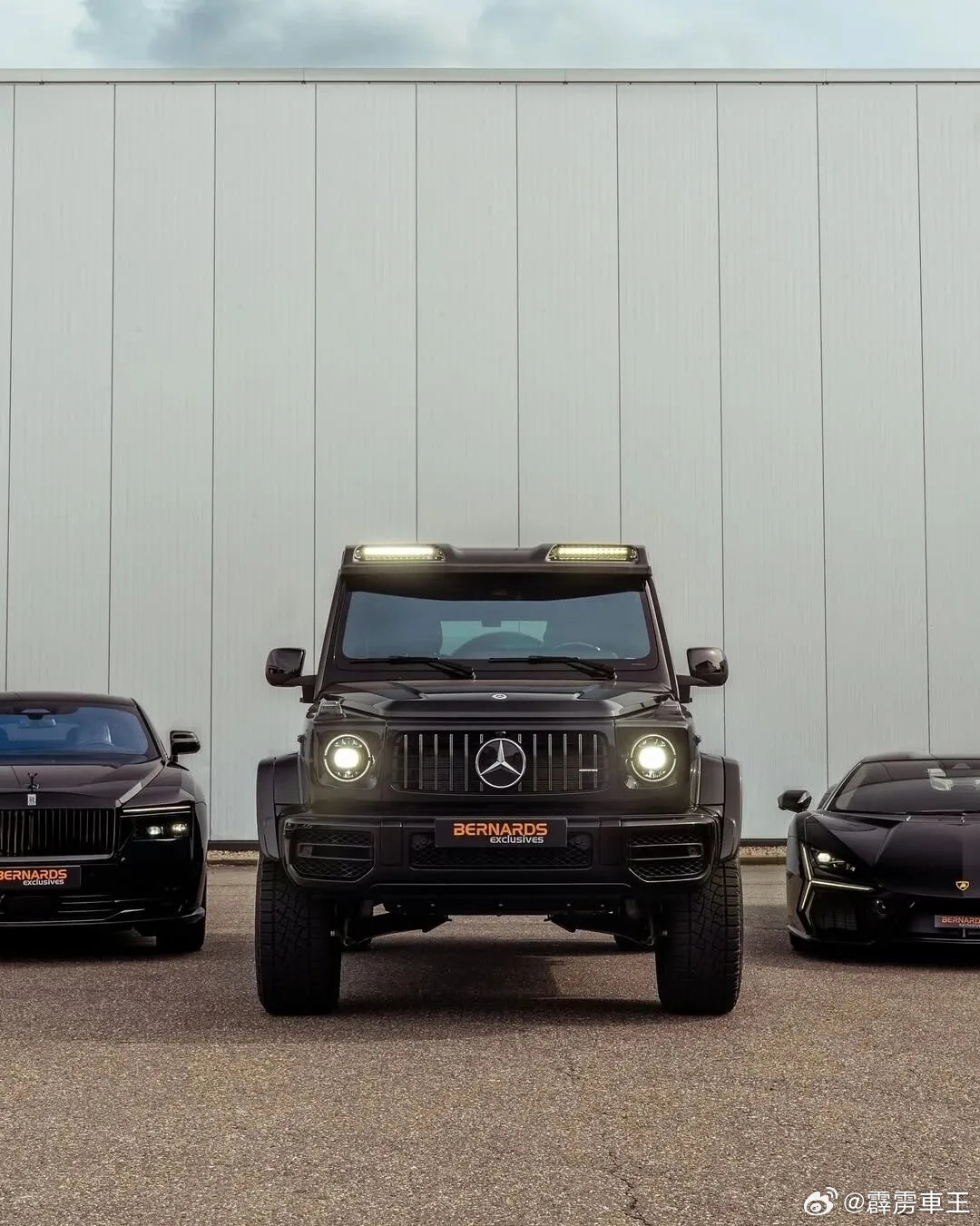 超跑以极速划破风啸，越野凭硬核征服山河，豪华用奢雅加冕征途。三大出行王者联袂成锋