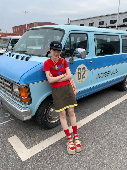 🛻🚘太阳能人类勇闯美式复古车库☀️