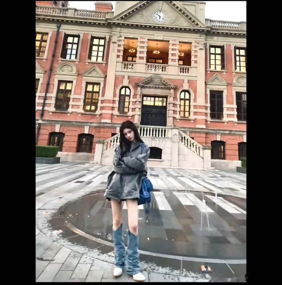 鞠婧祎好像那个精神小妹 ​​​