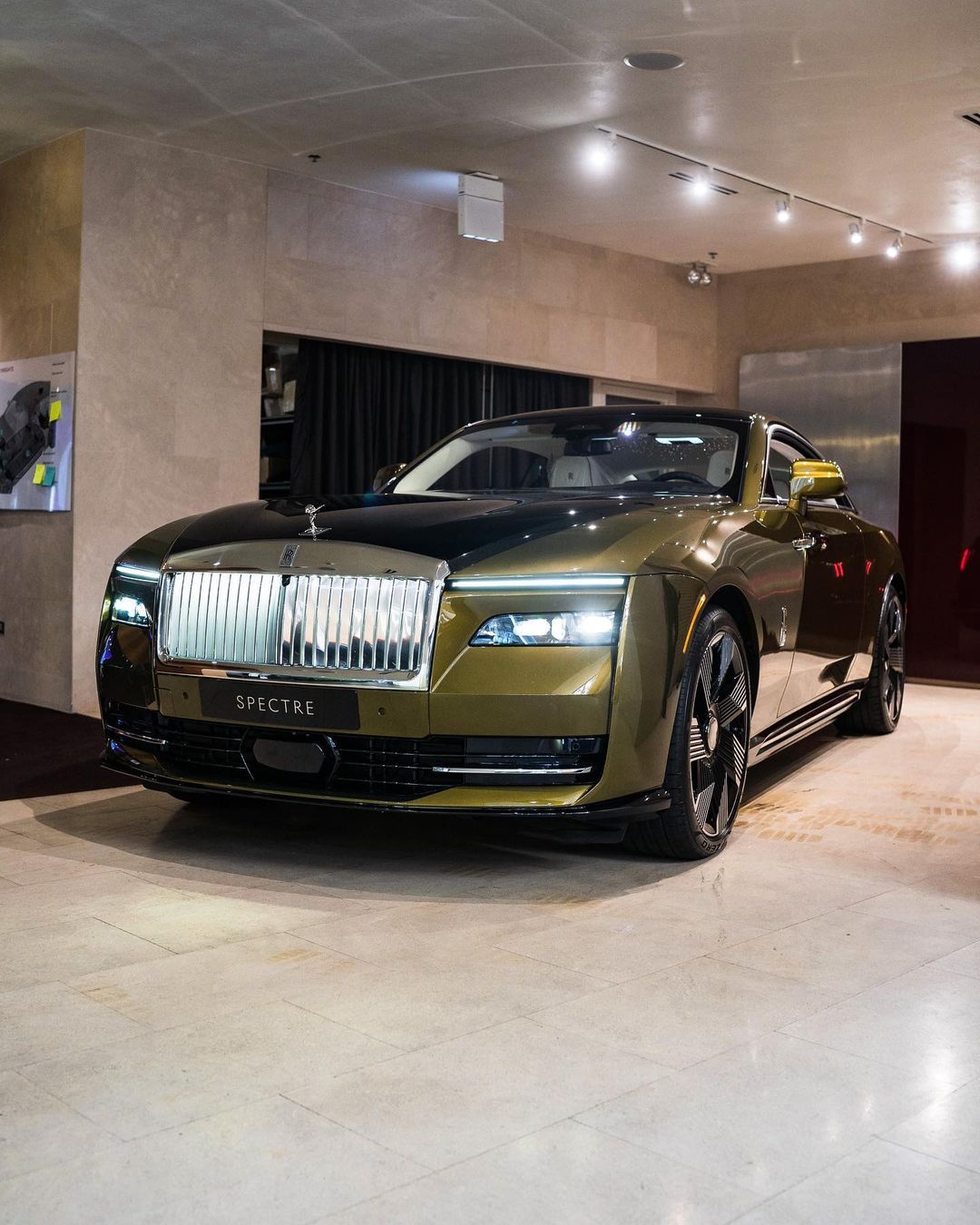 劳斯莱斯｜Rolls-Royce Spectre 👼#劳斯莱斯创新spectr