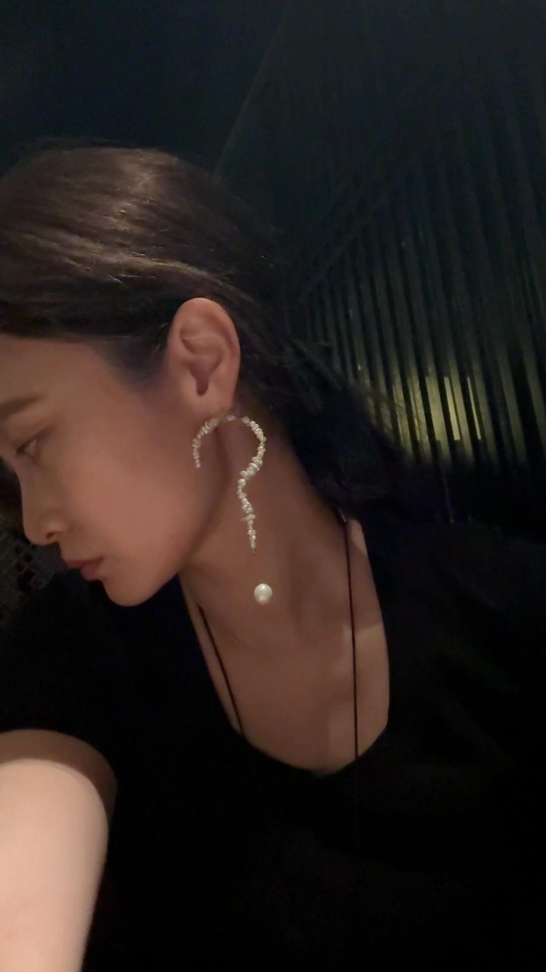 太好笑了有个美女来问我的❓哪里买的。。。我说自己做的她遗憾离场