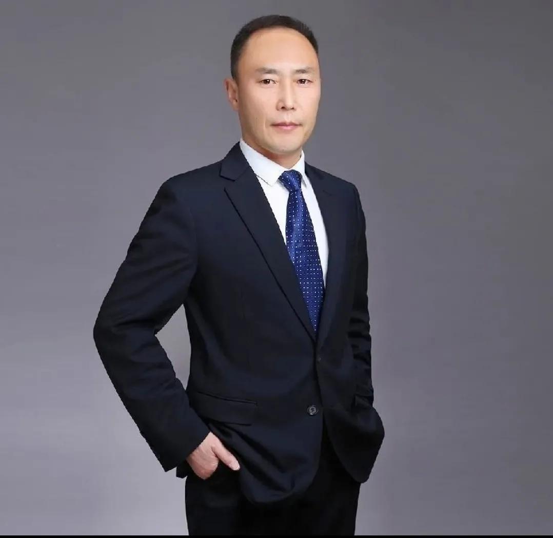 感谢今日头条，让我结识了北京中恒信律所，刚刚又认识了该律所的丁律师！
首先，感激