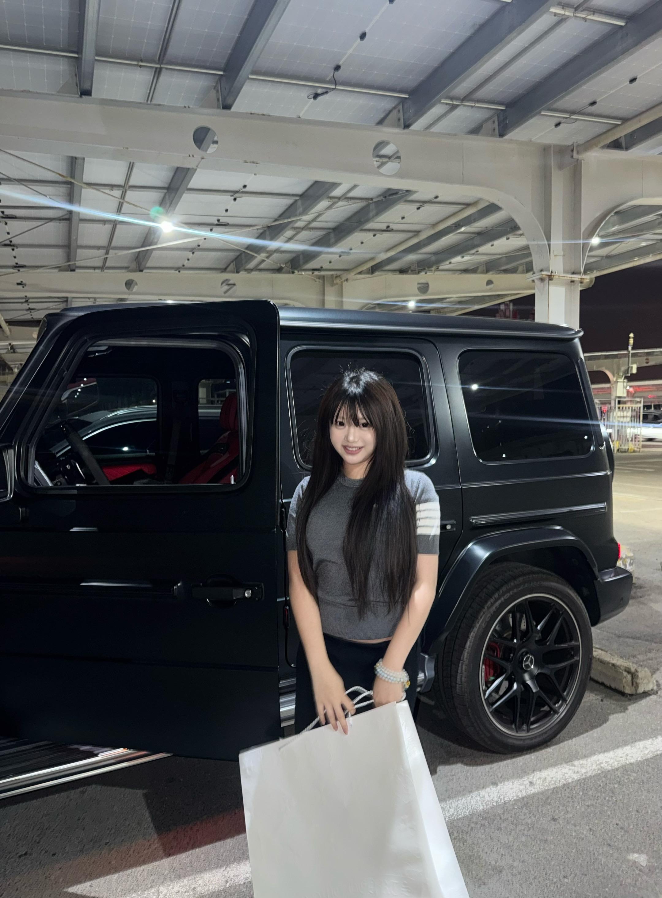 老己 我发誓往后的每一年我都要努力让你成为最幸福的小女孩