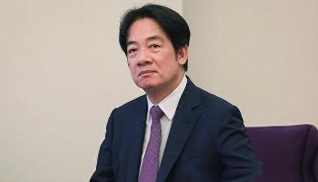 [微风]台湾省的蔡正元曾经抛出三个问题，问中央如果在统一后就有这三个问题不好办。
