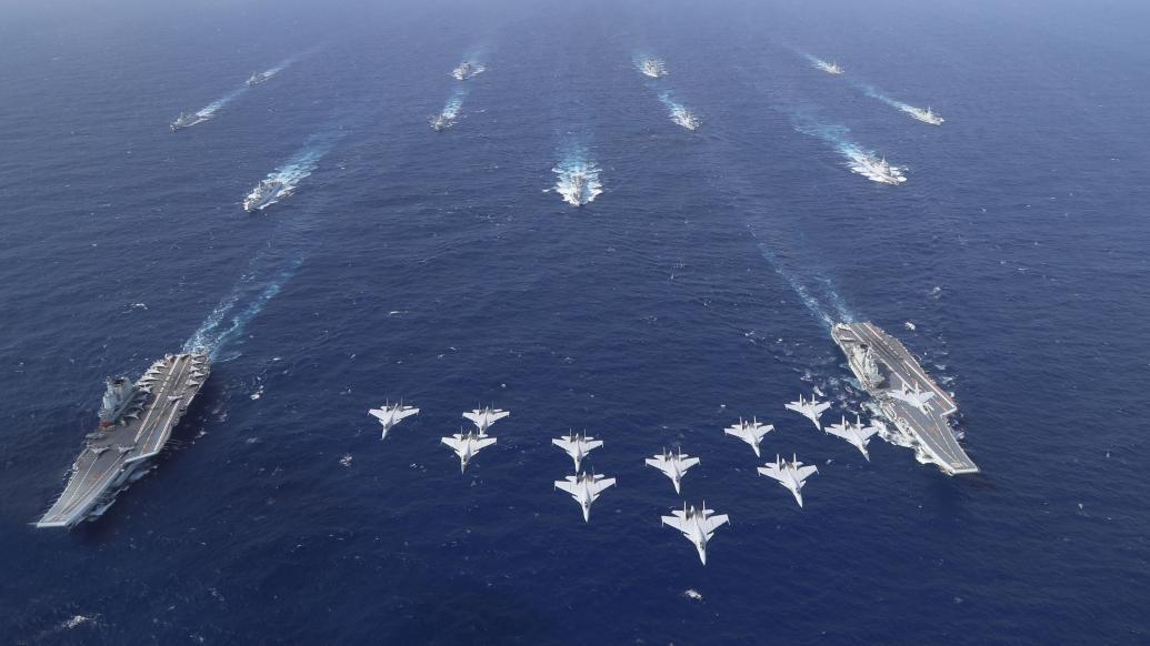 中国海军距离世界第一宝座，只差最后4年，规模反超美军100多艘

最近，外媒又在