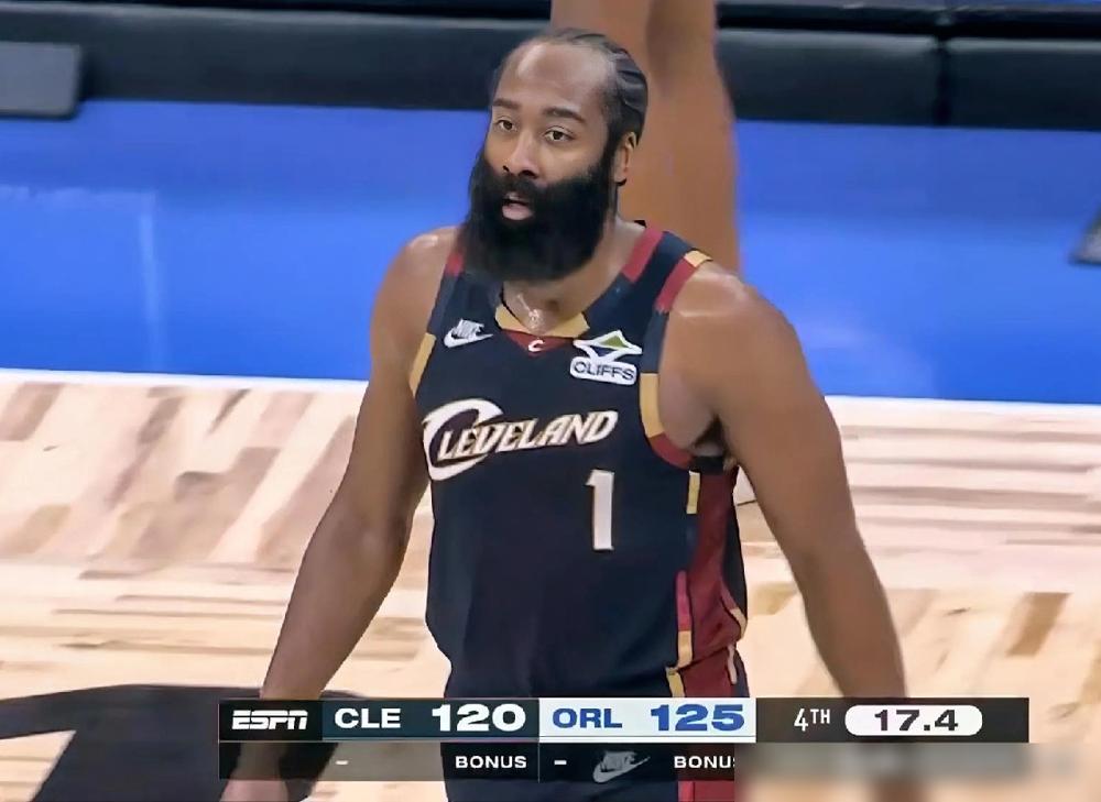 哈登30+5+8空砍，俩队友22分钟0分拖垮骑士
施罗德7投全失，3次篮下突破