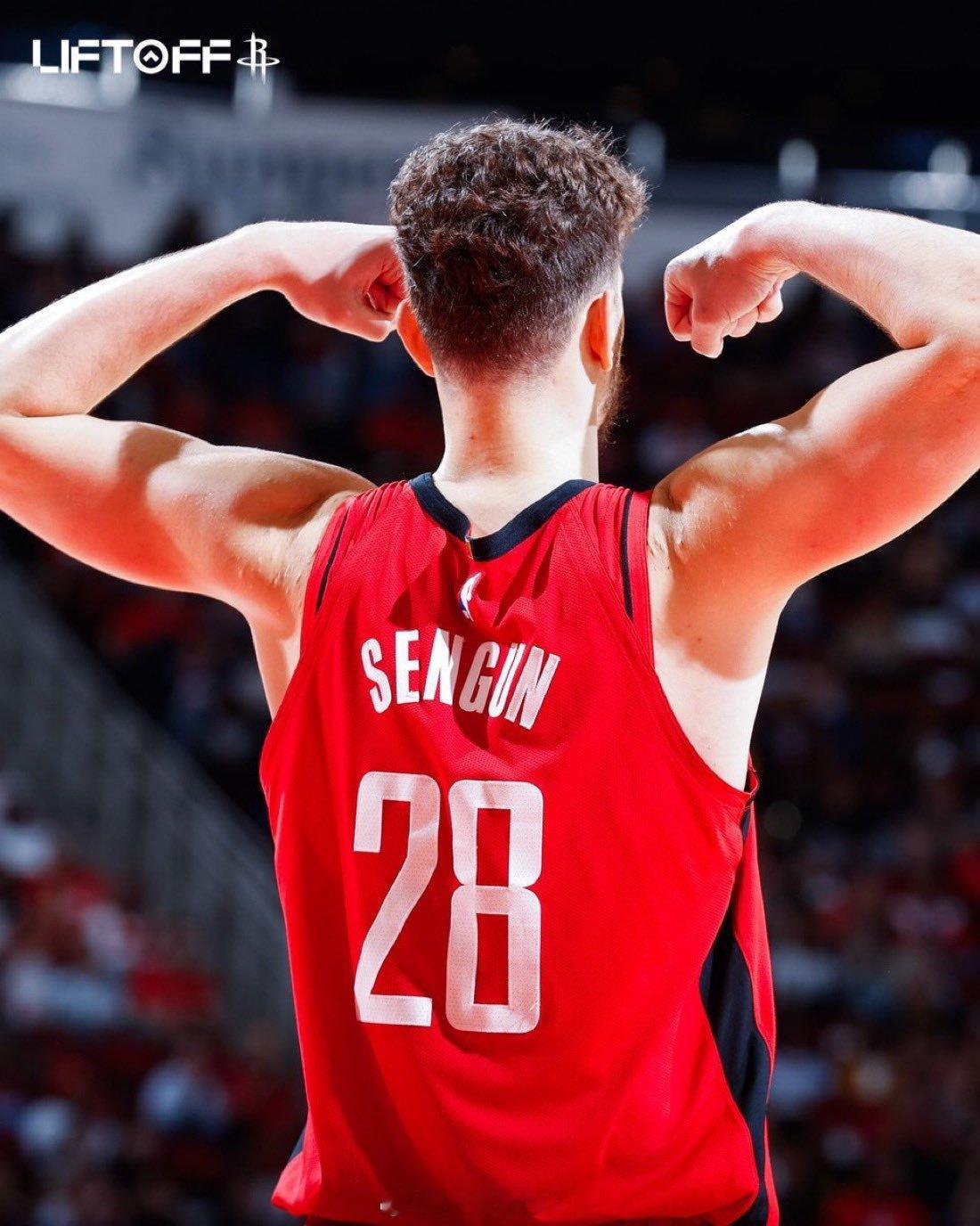 距离火箭新赛季训练营还有28天！休斯顿火箭NBA吐槽大会 ​ ​​​