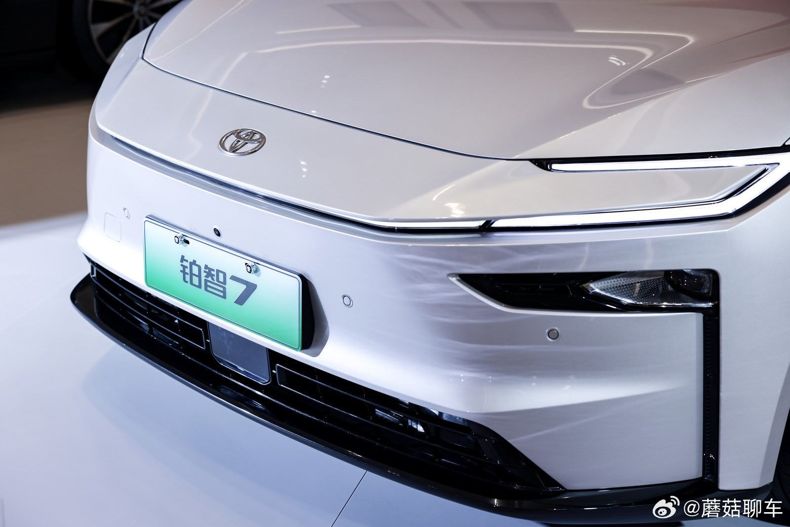 新能源时代的丰田味道  家人们，5号下午3点，铂智7就要开启预售了，终于要和大家