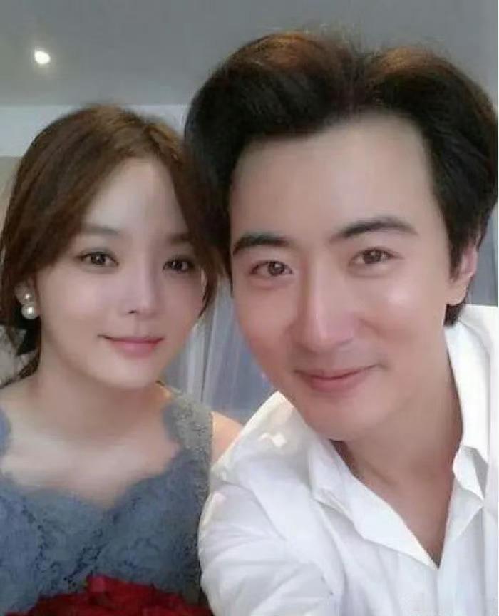 蔡琳曝和高梓淇离婚的原因蔡琳近日在节目中首度剖白与高梓淇离婚的真实原因，坦言婚姻