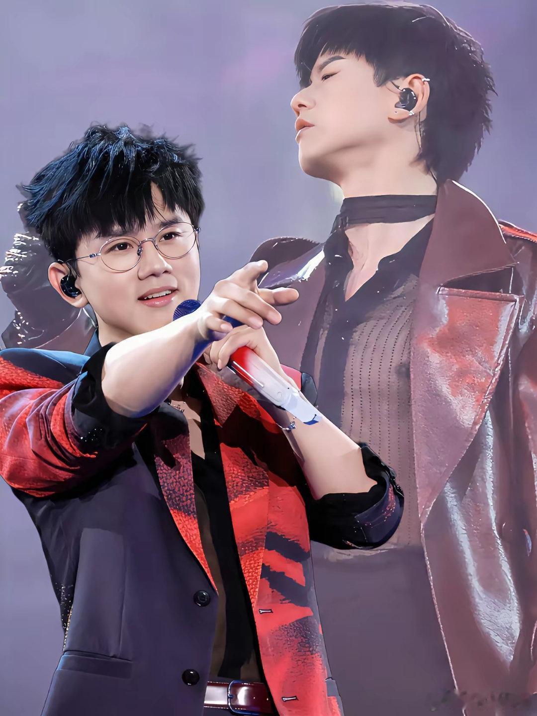 张杰这个人，根本经不起查，因为一查就能发现他是个超强台风和唱功过硬的人！​张杰在