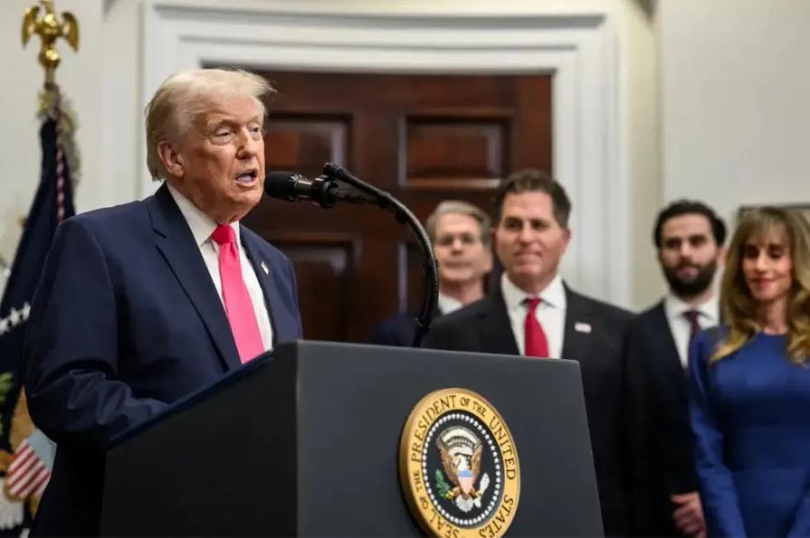 美国总统老特公布了他更新后的国家安全战略。从开篇第一行起，这份文件就展现了老特标