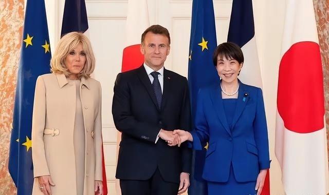 访日被灌迷魂汤？马克龙结束三天的访日，干了四件事，都是针对中国，看来妈妈桑有手段