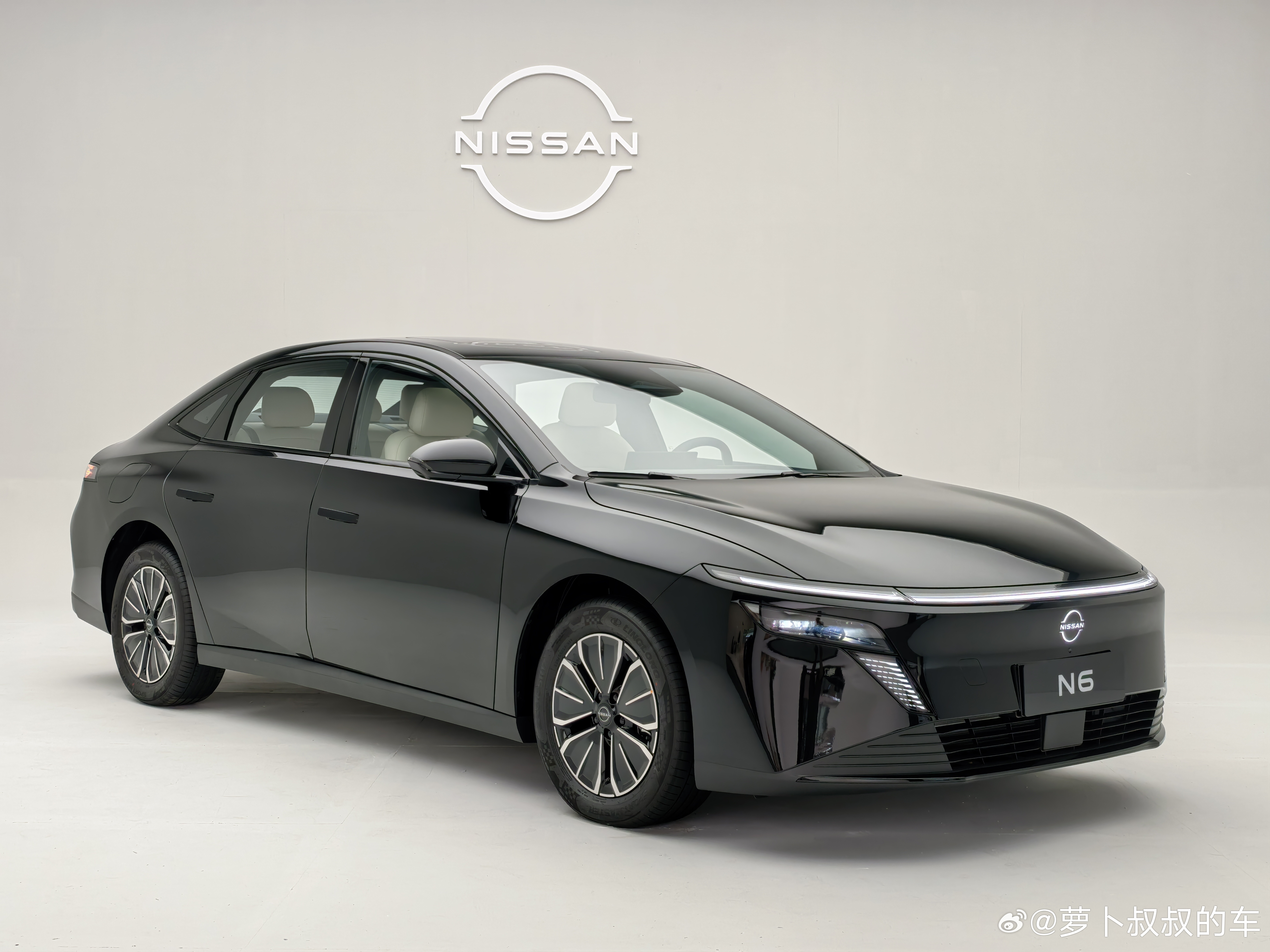 N6神颜一见倾心 遇见东风日产全新插混轿车N6，这就是妥妥的中高级轿车的感觉，插