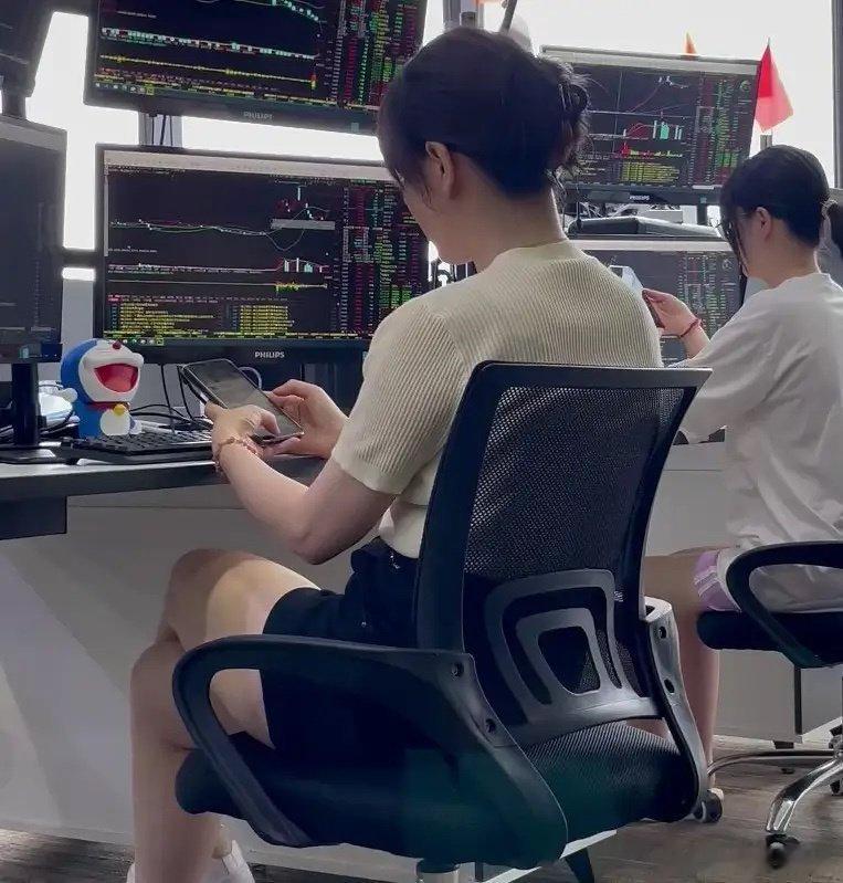 明天股市开盘前，提前给大家4点提醒！1、明天行情预判主力要这么干的话，我可就要真