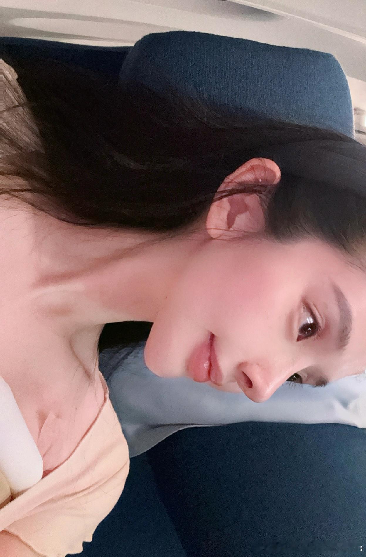新鼻子 快快消肿[可怜] 我想化妆 ​​​