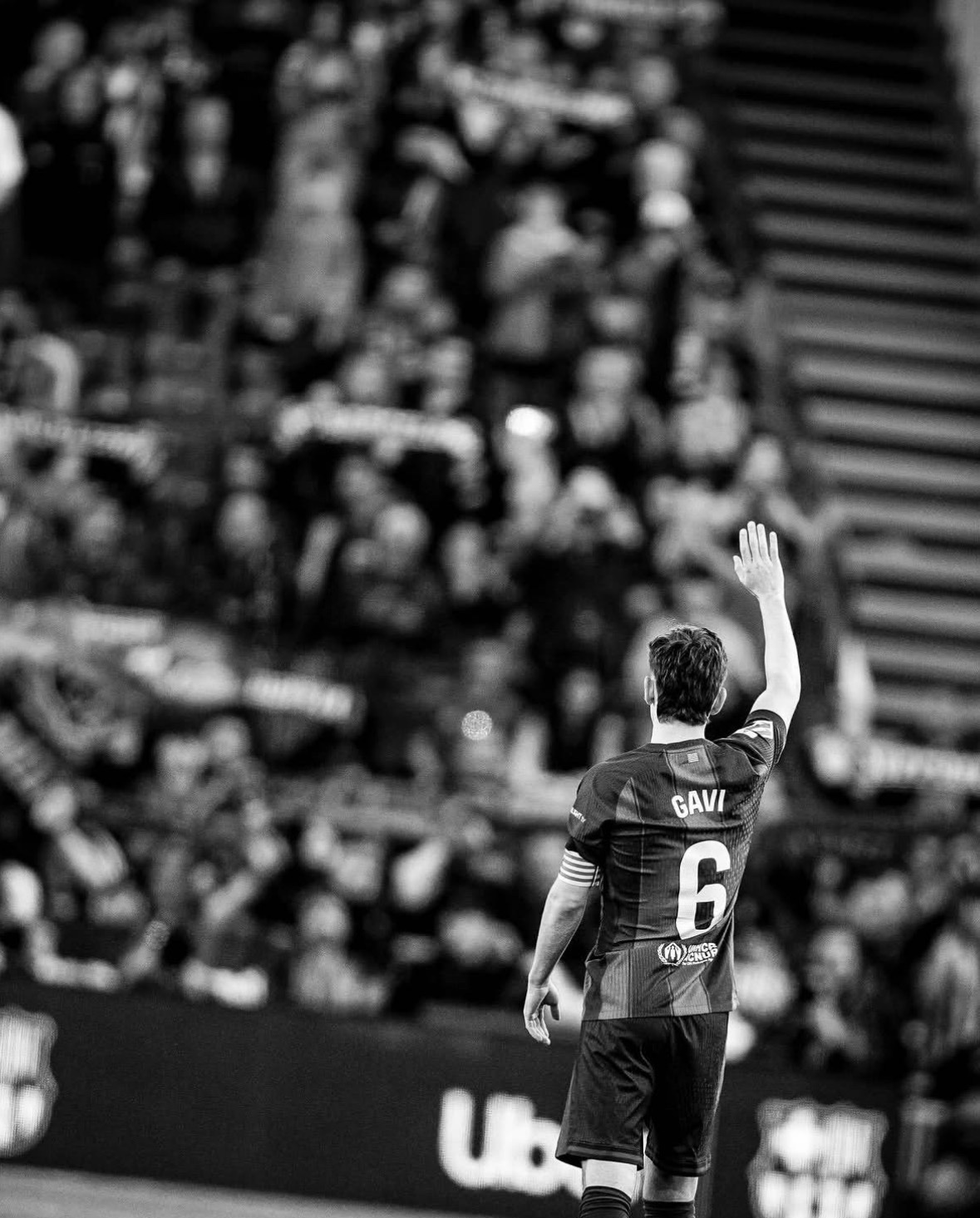 加维ins更新🆕： 我不会骗你，这是一段艰难的旅程，几个月来饱受煎熬和挑战，但